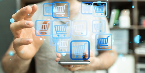 電子商務(wù)與市場(chǎng)營(yíng)銷 解讀專業(yè)學(xué)習(xí)與互聯(lián)網(wǎng)電子產(chǎn)品銷售的職業(yè)前景